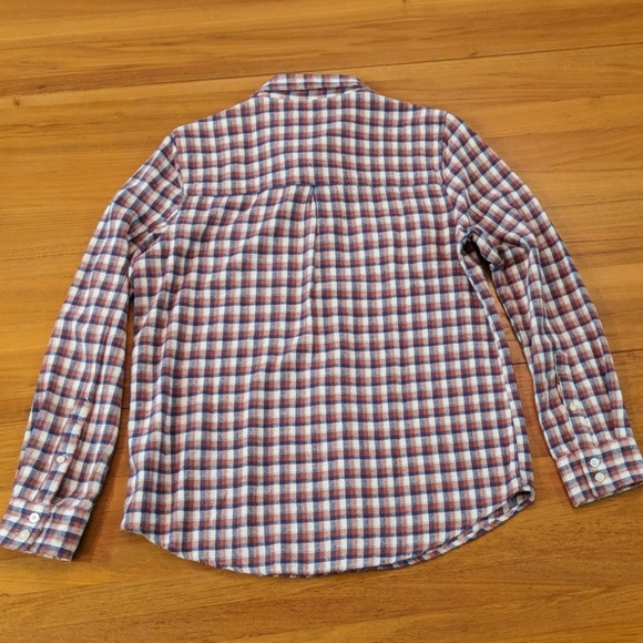 O'Neill plaid flannel shirt - Picture 2 of 5